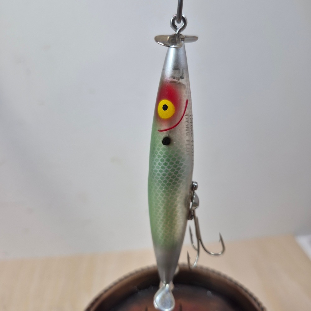 Vintage Heddon Dying Flutter Fishing Lure 9205 SD Shad‎ Silver Green Prop NIB